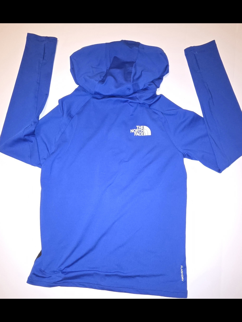 The North Face Kids Blue and Black Lightweight Zip Jacket - Picture 8 of 9